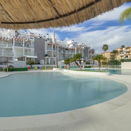 Sun And Sea Denia Las Marinas Beach Exterior photo